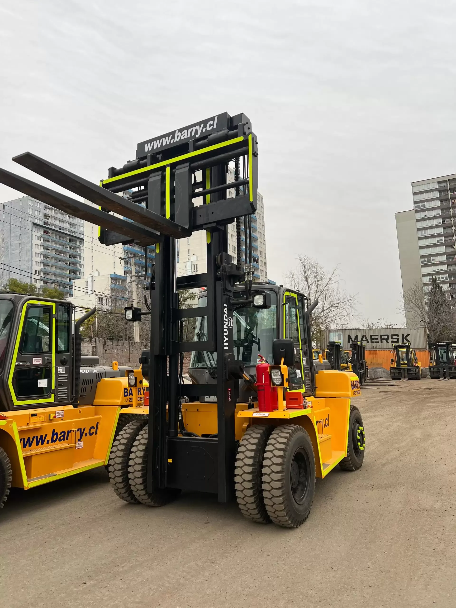 HYUNDAI 130D-7E imagen 2