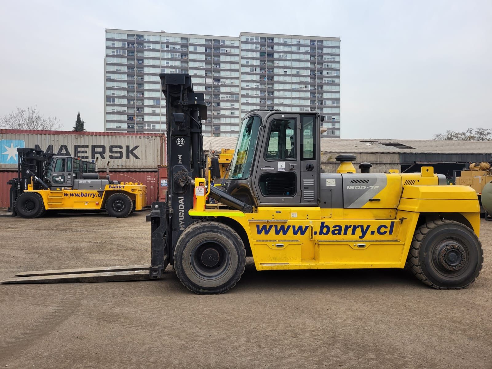 HYUNDAI 180D-7E imagen 2